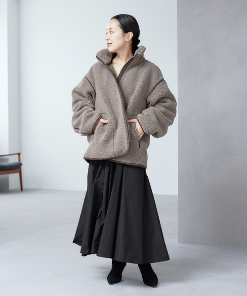 plage(プラージュ)の「Memory Taffeta スカート(スカート・レディース・ベージュ/ブラック・FREE)」の20枚目の写真