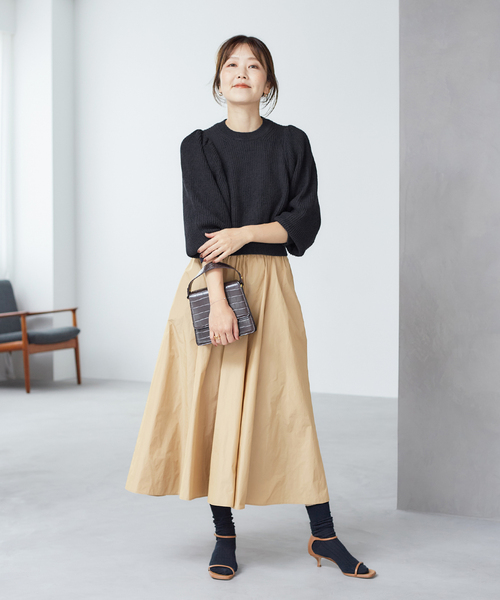 plage(プラージュ)の「Memory Taffeta スカート(スカート・レディース・ベージュ/ブラック・FREE)」の21枚目の写真