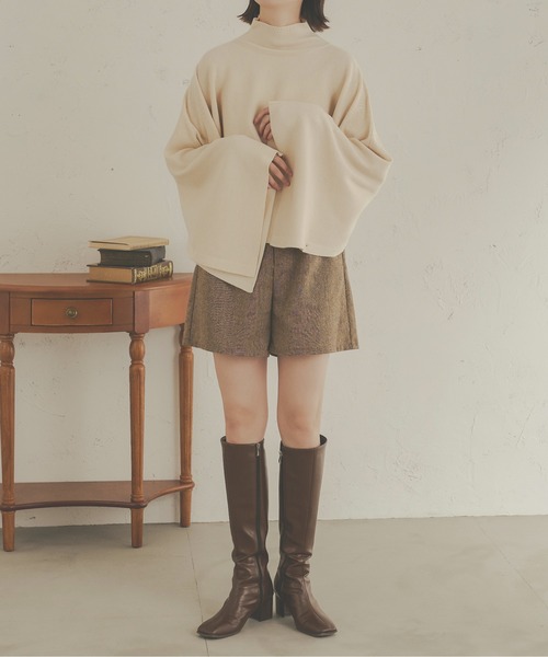 Ambre Neige(アンブルネージュ)の「リブニットハイネックポンチョ/【WEB/EC限定商品】(ニット/セーター・レディース・アイボリー/モカ/ベージュ・FREE)」の7枚目の写真