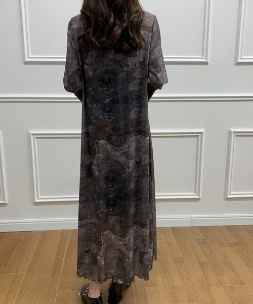 ECLIN（エクラン）の「インナーキャミ付きシアーメロウシースルーハイネックロングワンピース（ワンピース・レディース・グリーン/ブラック/ブラウン・M/L）」の14枚目の写真