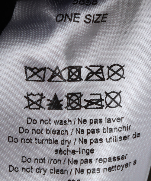 GANNI（ガニー）の「【GANNI / ガニー】Pillow Baguette：バッグ（ハンドバッグ・レディース・ブラック/ピンク/カーキ・FREE）」の17枚目の写真