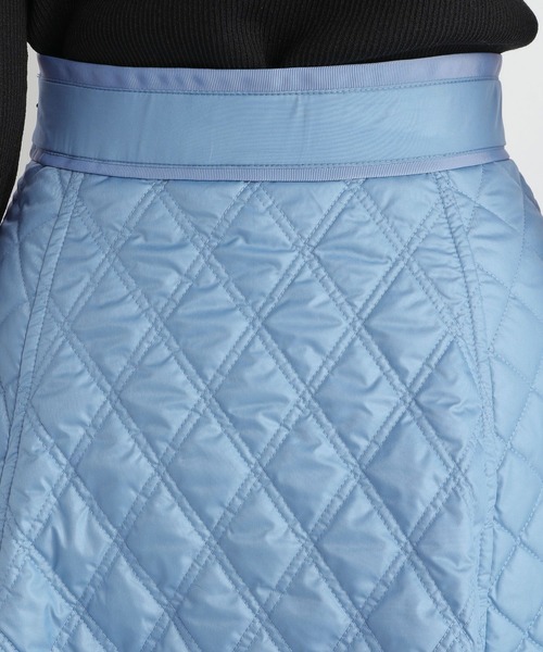 Andemiu（アンデミュウ）の「キルティングスカート180388（スカート・レディース・ブラック/ブルー/アイボリー・MEDIUM/SMALL）」の12枚目の写真