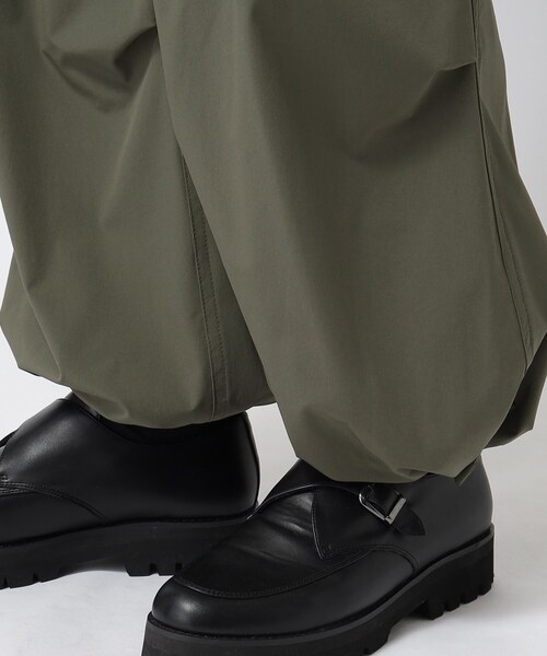 tk.TAKEO KIKUCHI(ティーケータケオキクチ)の「◆バギーカーゴパンツ(その他パンツ・メンズ・ブラック/ダークグリーン/オフホワイト・01/02/03)」の12枚目の写真