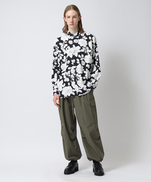 tk.TAKEO KIKUCHI(ティーケータケオキクチ)の「◆バギーカーゴパンツ(その他パンツ・メンズ・ブラック/ダークグリーン/オフホワイト・01/02/03)」の16枚目の写真