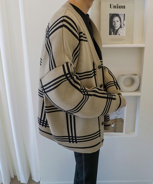 NEW GENTLEMAN（ニュージェントルマン）の「クロスオーバー ルーズカーディガン（カーディガン/ボレロ・メンズ・ブラック/ベージュ・M/L）」の19枚目の写真