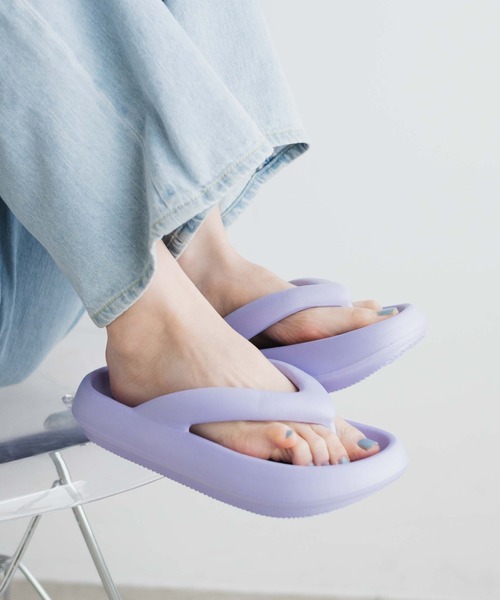 WEGO（ウィゴー）の「WEGO/カラーフリップサンダル（サンダル・レディース・ブルー/ピンク/ライトパープル/ホワイト/ブラック・MEDIUM/LARGE）」の5枚目の写真