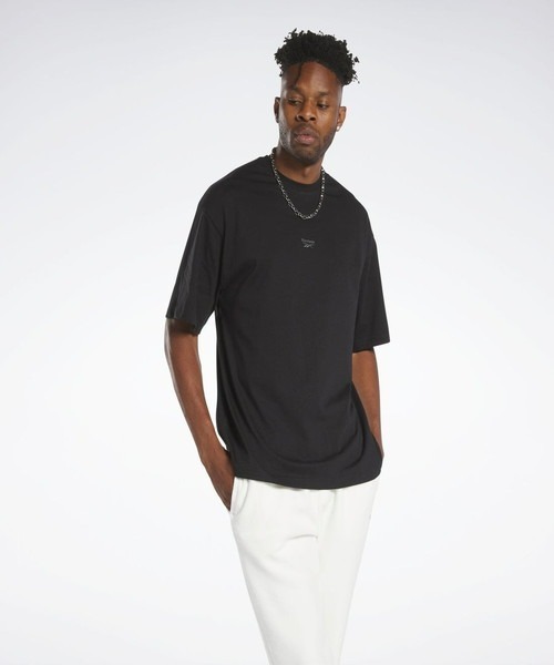 Reebok(リーボック)の「Tシャツ / CL WDE TEE(Tシャツ/カットソー・メンズ・ホワイト/ブラック・X-LARGE/XX-LARGE/XXX-LARGE/LARGE/MEDIUM/SMALL)」の2枚目の写真