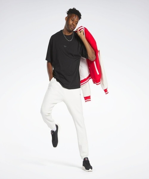 Reebok(リーボック)の「Tシャツ / CL WDE TEE(Tシャツ/カットソー・メンズ・ホワイト/ブラック・X-LARGE/XX-LARGE/XXX-LARGE/LARGE/MEDIUM/SMALL)」の3枚目の写真