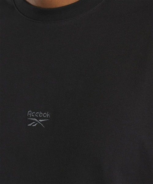 Reebok(リーボック)の「Tシャツ / CL WDE TEE(Tシャツ/カットソー・メンズ・ホワイト/ブラック・X-LARGE/XX-LARGE/XXX-LARGE/LARGE/MEDIUM/SMALL)」の6枚目の写真