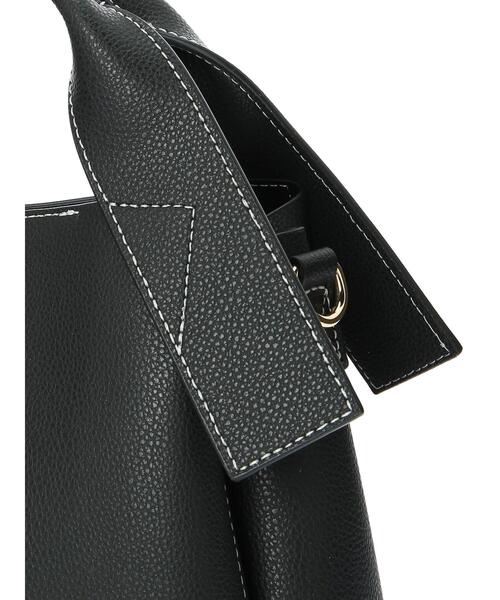 Te chichi（テチチ）の「リボンハンドルミディバッグ（ハンドバッグ・レディース・ブラック/モカ/オフホワイト・ﾌﾘ-）」の11枚目の写真