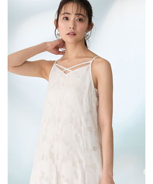 MERCURYDUO（マーキュリーデュオ）の「カットジャガードベア付キャミワンピース（ワンピース・レディース・ライム/アイボリー・MEDIUM/SMALL）」の6枚目の写真