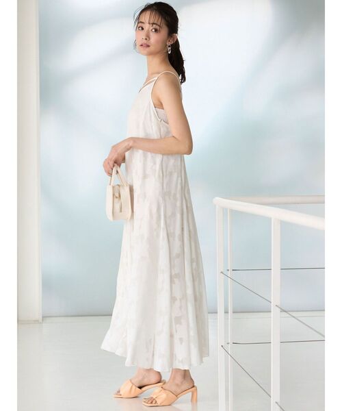 MERCURYDUO（マーキュリーデュオ）の「カットジャガードベア付キャミワンピース（ワンピース・レディース・ライム/アイボリー・MEDIUM/SMALL）」の8枚目の写真