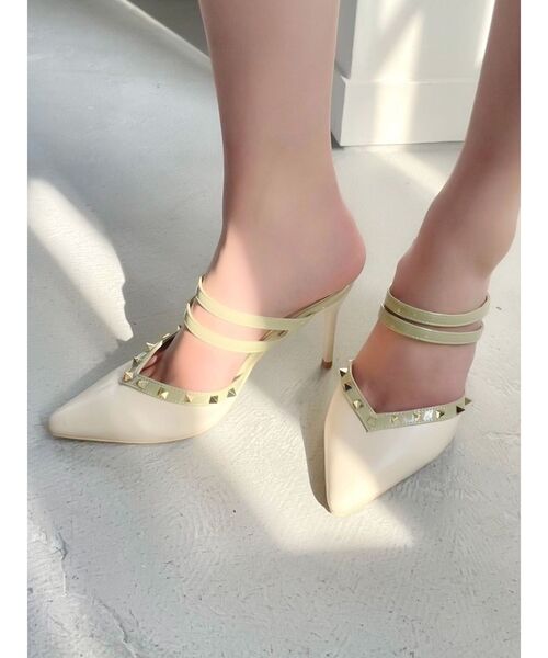 RESEXXY(リゼクシー)の「スタッズピンヒールミュール(パンプス・レディース・ホワイト/ミント/ブラック・LARGE/MEDIUM/SMALL)」の3枚目の写真