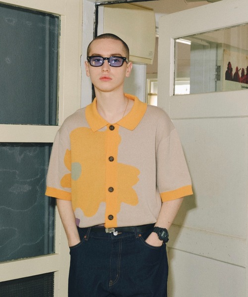 WHO'S WHO gallery（フーズフーギャラリー）の「BLESS YOU フラワーポロニット（ポロシャツ・メンズ・ネイビー/ベージュ/ブラック・FREE）」の11枚目の写真