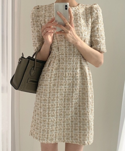 LAC-VERT（ラック・ヴェール）の「ツイードワンピース（ワンピース・レディース・ベージュ/ネイビー・FREE）」の3枚目の写真