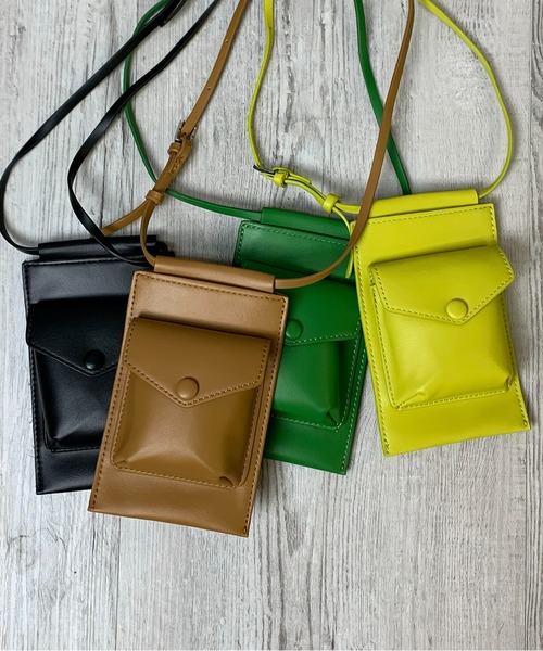 mi via loca（ミヴィアロカ）の「ポケット付きミニポシェット　スマホショルダーバッグ（ショルダーバッグ・レディース・グリーン/ライトグリーン/ライトブラウン/ブラック・FREE）」の14枚目の写真