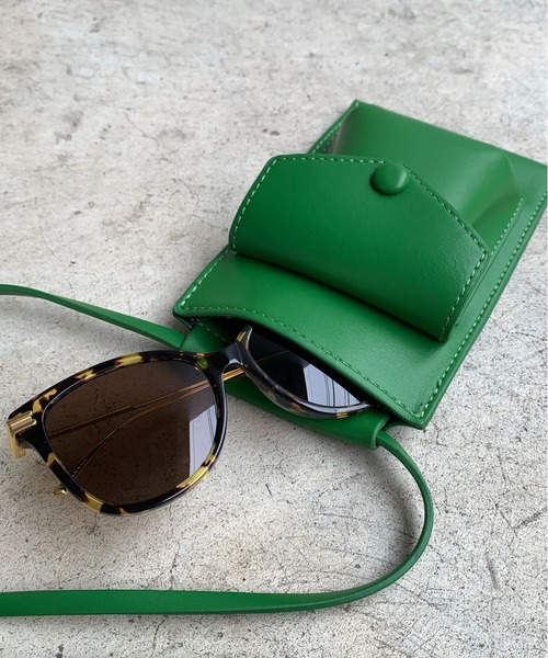 mi via loca（ミヴィアロカ）の「ポケット付きミニポシェット　スマホショルダーバッグ（ショルダーバッグ・レディース・グリーン/ライトグリーン/ライトブラウン/ブラック・FREE）」の22枚目の写真