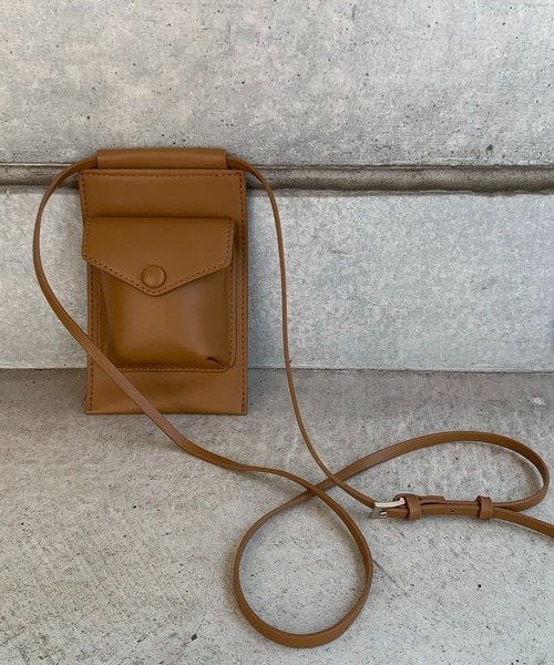 mi via loca（ミヴィアロカ）の「ポケット付きミニポシェット　スマホショルダーバッグ（ショルダーバッグ・レディース・グリーン/ライトグリーン/ライトブラウン/ブラック・FREE）」の20枚目の写真