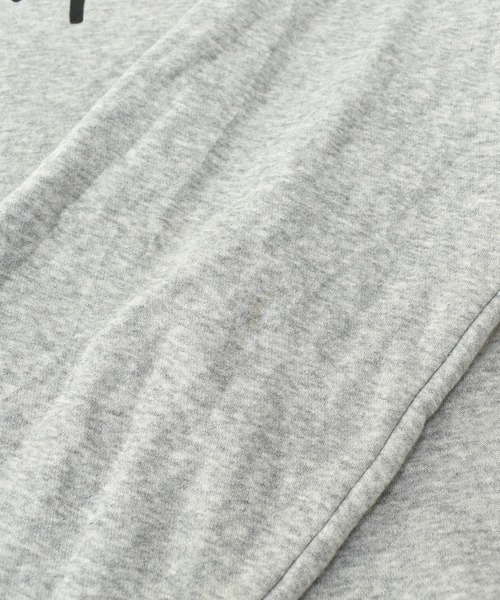 Champion(チャンピオン)の「【ヴィンテージ古着】Champion / チャンピオン ロゴプリント クルーネックスウェット(スウェット・メンズ・グレー・X-LARGE)」の8枚目の写真