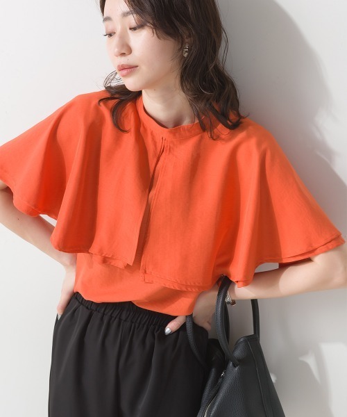 terrace（テラス）の「オーバーケープブラウス（シャツ/ブラウス・レディース・ブラック/グレイッシュベージュ/オフホワイト/オレンジ/カーキ/パープル/ブルー・MEDIUM）」の7枚目の写真