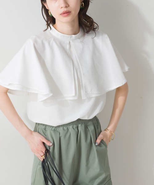 terrace（テラス）の「オーバーケープブラウス（シャツ/ブラウス・レディース・ブラック/グレイッシュベージュ/オフホワイト/オレンジ/カーキ/パープル/ブルー・MEDIUM）」の8枚目の写真