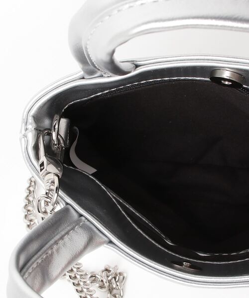 Figments（フィグメンツ）の「マイクロチェーンショルダーバッグ（ショルダーバッグ・レディース・シルバー/ブラック・FREE）」の6枚目の写真