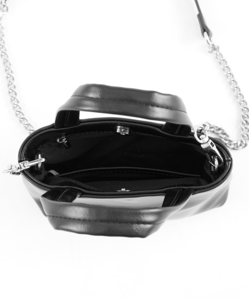 Figments（フィグメンツ）の「マイクロチェーンショルダーバッグ（ショルダーバッグ・レディース・シルバー/ブラック・FREE）」の8枚目の写真