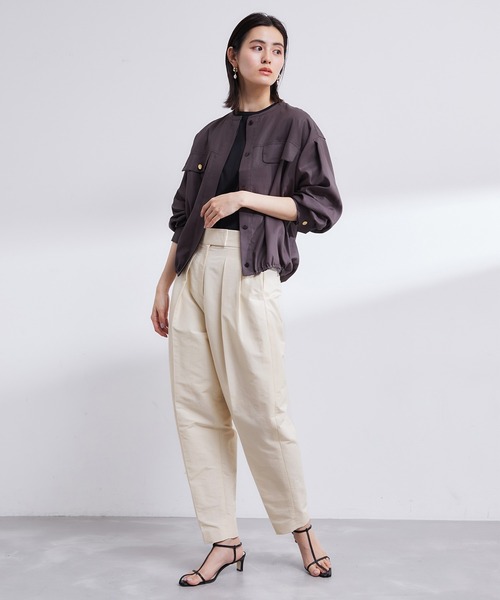 ROPE'（ロペ）の「【エディター三尋木奈保さんコラボ】すっきりハイウエストバレルパンツ（その他パンツ・レディース・オフホワイト/ボルドー・38/36）」の13枚目の写真