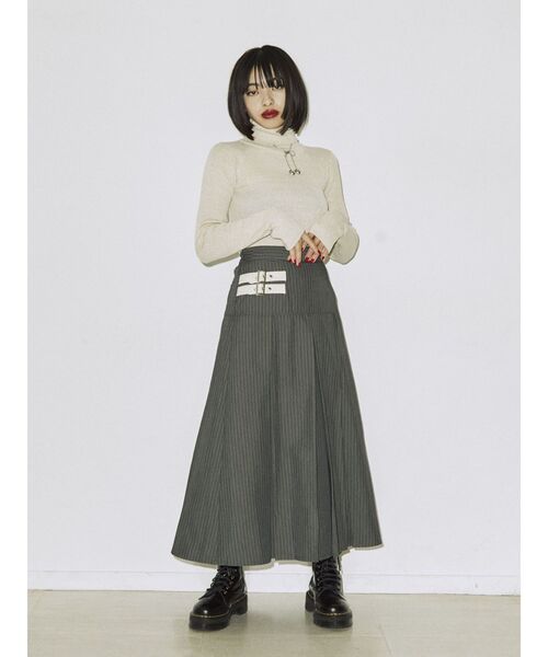 jouetie（ジュエティ）の「タックプリーツベルトロングスカート（スカート・レディース・ブラック/グレー/イエロー・MEDIUM）」の19枚目の写真