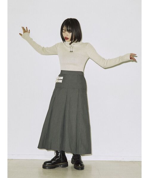 jouetie（ジュエティ）の「タックプリーツベルトロングスカート（スカート・レディース・ブラック/グレー/イエロー・MEDIUM）」の21枚目の写真