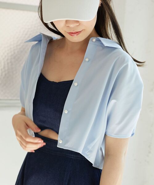 MAJESTIC LEGON(マジェスティックレゴン)の「パールボタンクロップドシャツ(シャツ/ブラウス・レディース・ピンク系その他2/レッド系その他2/オフホワイト/ブルー/ブルー系その他2・MEDIUM)」の6枚目の写真