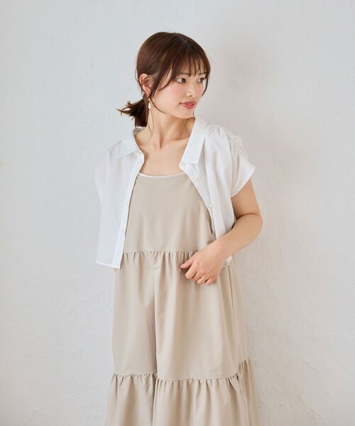 MAJESTIC LEGON(マジェスティックレゴン)の「パールボタンクロップドシャツ(シャツ/ブラウス・レディース・ピンク系その他2/レッド系その他2/オフホワイト/ブルー/ブルー系その他2・MEDIUM)」の9枚目の写真