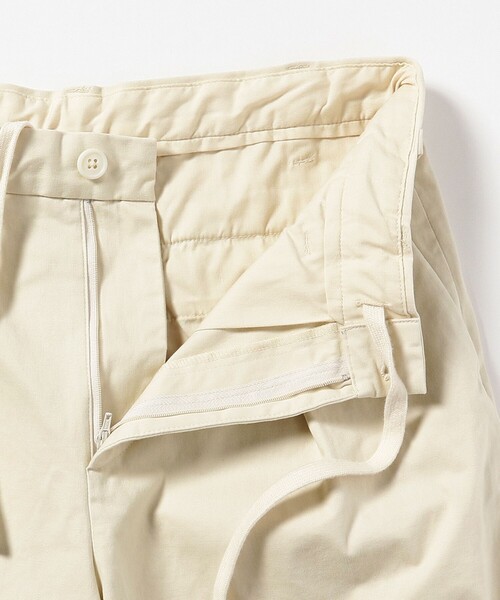 BEAMS（ビームス）の「BEAMS / サテン 1インプリーツ パンツ（その他パンツ・メンズ・ブラック/ホワイト・M/L/XL/S）」の5枚目の写真