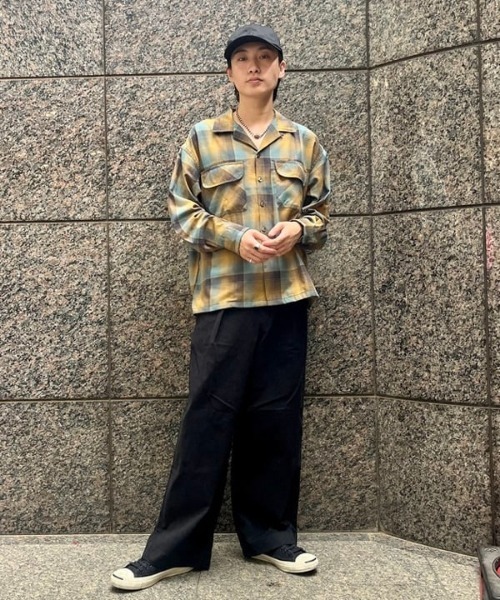 BEAMS（ビームス）の「BEAMS / サテン 1インプリーツ パンツ（その他パンツ・メンズ・ブラック/ホワイト・M/L/XL/S）」の20枚目の写真