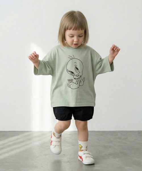 Looney Tunes(ルーニーテューンズ)の「トゥイーティープリントBIGロンT(Tシャツ/カットソー・キッズ・ミント/モカ/ラベンダー/ベージュ/ホワイト/ブラック・120/130/140/150/160/110)」の22枚目の写真