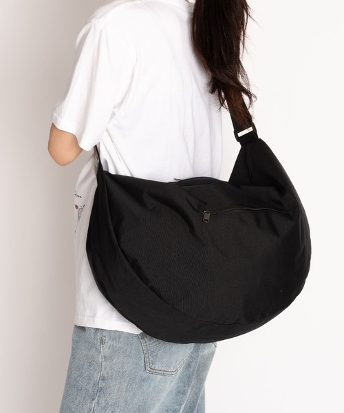 propellerheads(プロペラヘッズ)の「ポリエステル ホーボー ショルダーバッグ(ショルダーバッグ・レディース・ブラック/グリーン・FREE)」の5枚目の写真