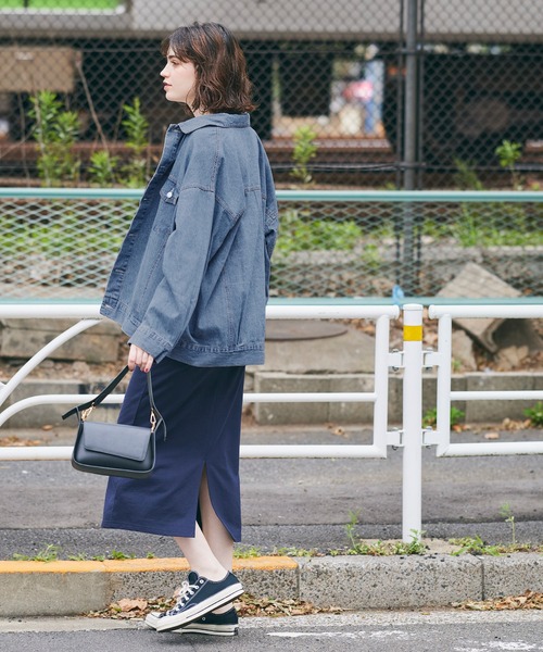 coca(coca)(コカ)の「ビッグシルエットデニムジャケット(デニムジャケット・レディース・ブルー/アイボリー・M/L)」の4枚目の写真