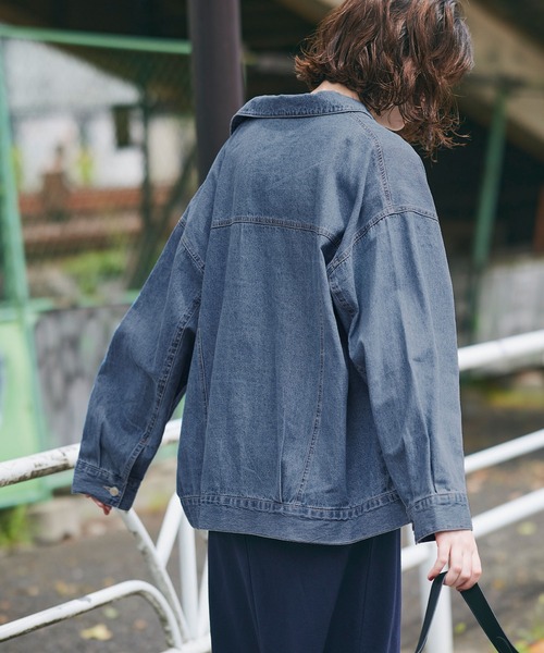 coca(coca)(コカ)の「ビッグシルエットデニムジャケット(デニムジャケット・レディース・ブルー/アイボリー・M/L)」の6枚目の写真