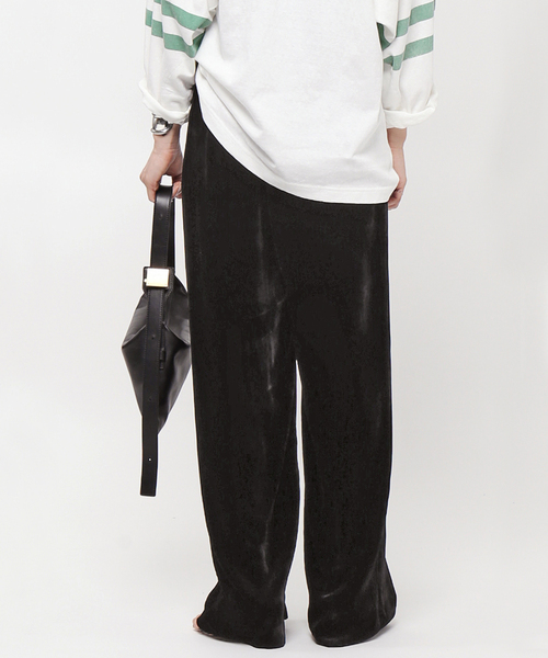 AP STUDIO（エーピーストゥディオ）の「【THE ROSE】Velvet easy Pants（その他パンツ・レディース・ブラック・38/36）」の3枚目の写真