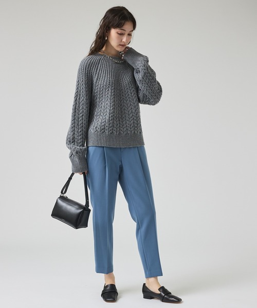 qualite（カリテ）の「ダブルクロスセンタープレスパンツ/秋服/冬服/オフィスカジュアル（スラックス・レディース・チャコールグレー/ブラック/グレイッシュベージュ/グレイッシュブルー・34/36/38/40）」の8枚目の写真