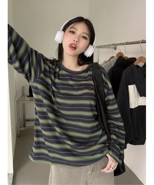 DEVICE（デバイス）の「マルチ ボーダー クルーネック オーバーサイズ ロンT カットソー（Tシャツ/カットソー・レディース・グリーン/オレンジ/ホワイト・FREE）」の14枚目の写真