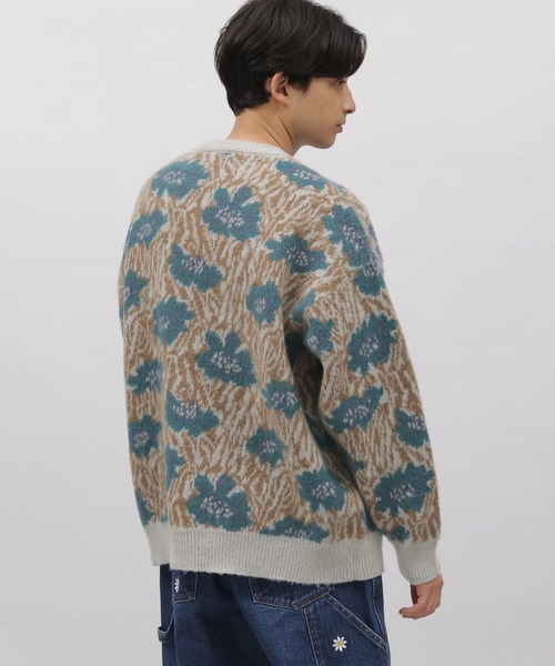 LAKOLE（ラコレ）の「フラワージャガードプルオーバー / 903939（ニット/セーター・メンズ・ライトグレー/ブラック/サックスブルー・MEDIUM/X-LARGE/LARGE）」の9枚目の写真