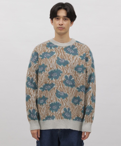 LAKOLE（ラコレ）の「フラワージャガードプルオーバー / 903939（ニット/セーター・メンズ・ライトグレー/ブラック/サックスブルー・MEDIUM/X-LARGE/LARGE）」の10枚目の写真