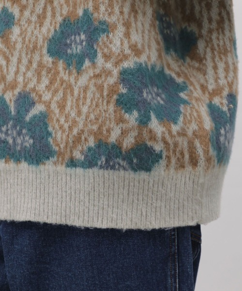 LAKOLE（ラコレ）の「フラワージャガードプルオーバー / 903939（ニット/セーター・メンズ・ライトグレー/ブラック/サックスブルー・MEDIUM/X-LARGE/LARGE）」の15枚目の写真