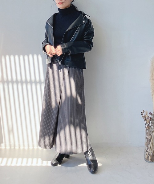 AS KNOW AS plus(アズノゥアズプラス)の「☆フェイクレザー レギュラーライダースジャケット(ライダースジャケット・レディース・ブラック/アイボリー/グレイッシュベージュ・FREE)」の11枚目の写真