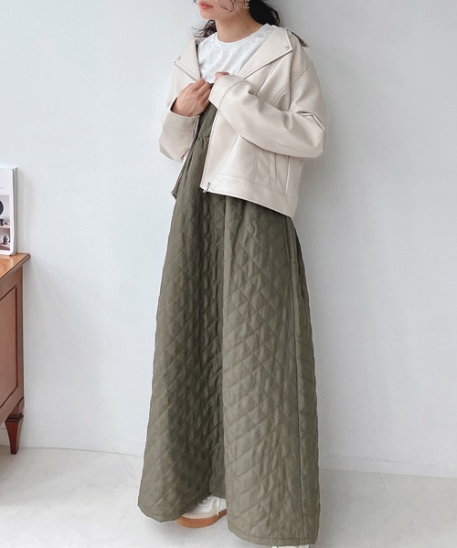 AS KNOW AS plus(アズノゥアズプラス)の「☆フェイクレザー レギュラーライダースジャケット(ライダースジャケット・レディース・ブラック/アイボリー/グレイッシュベージュ・FREE)」の21枚目の写真