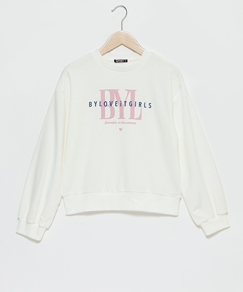 by LOVEiT(バイラビット)の「ボリューム袖プルオーバー(スウェット・キッズ・ラベンダー/エメラルド/ネイビー/オフホワイト・130cm/160cm/150cm/120cm/140cm)」の2枚目の写真