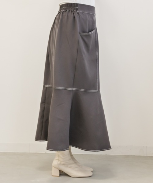 CLETTE(クレット)の「配色ステッチマーメイドスカート(スカート・レディース・チャコール/アイボリー/ブラック・LL/3L/4L)」の5枚目の写真