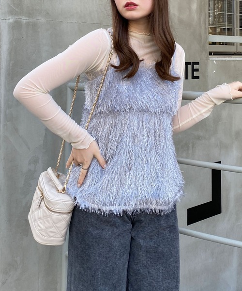 INGNI（イング）の「フェザーキャミビスチェ＋シアートップス／SET（アンサンブル・レディース・グレー/オフホワイト/ブラック・M）」の9枚目の写真