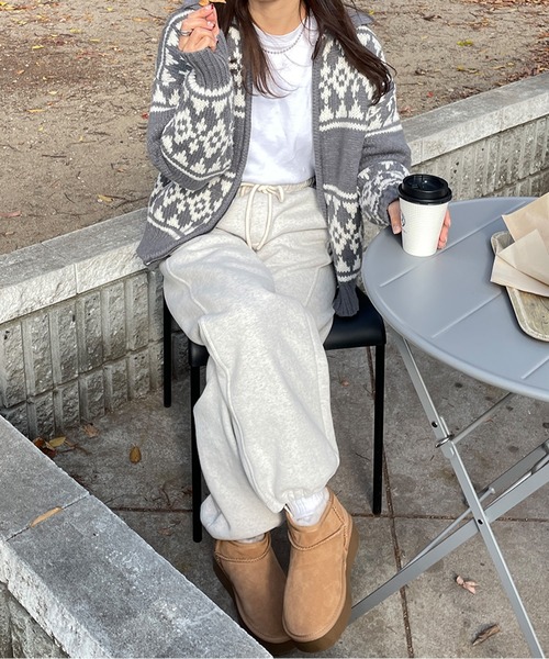 LE MORE（リモア）の「カウチンニットカーディガン（カーディガン/ボレロ・レディース・グレー/アイボリー・FREE）」の6枚目の写真